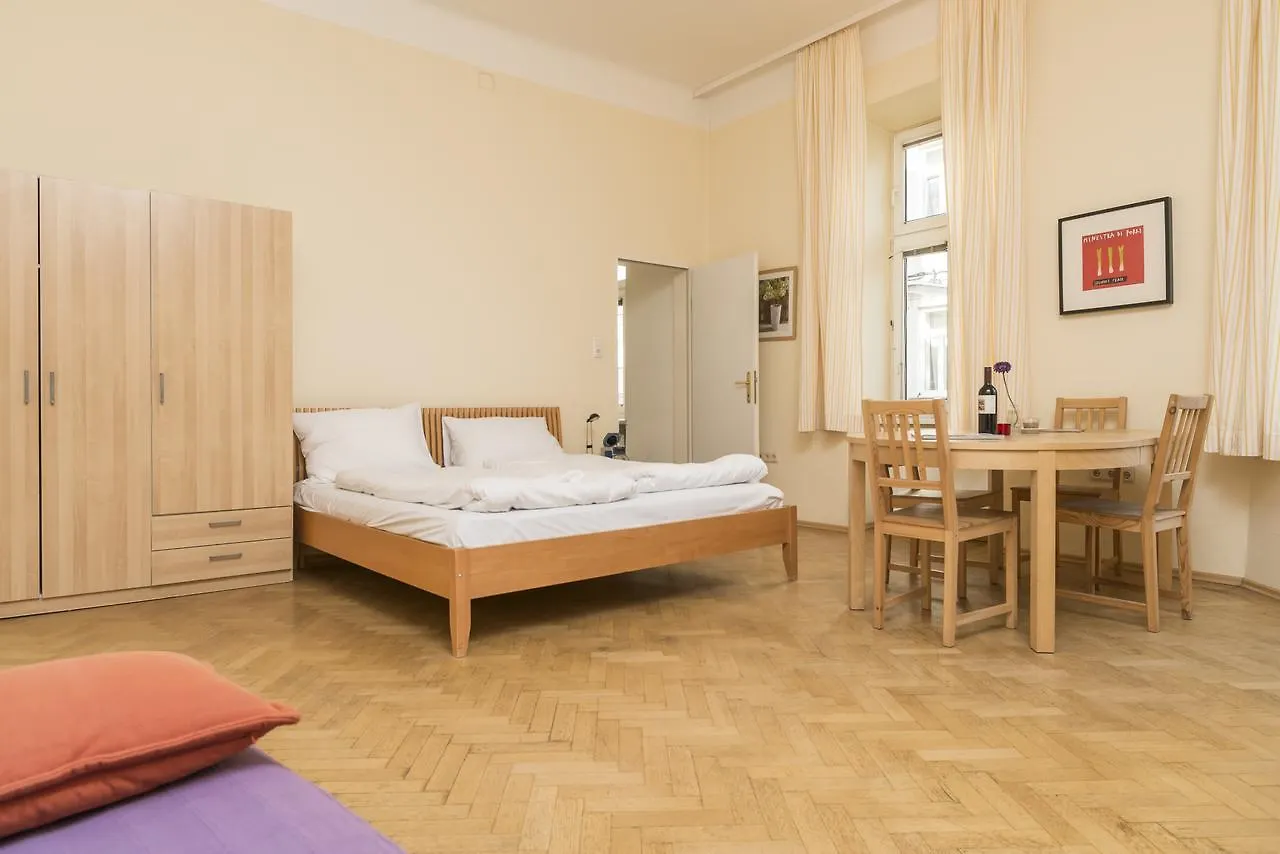Six House Basic By Welcome2Vienna Hotel Austria