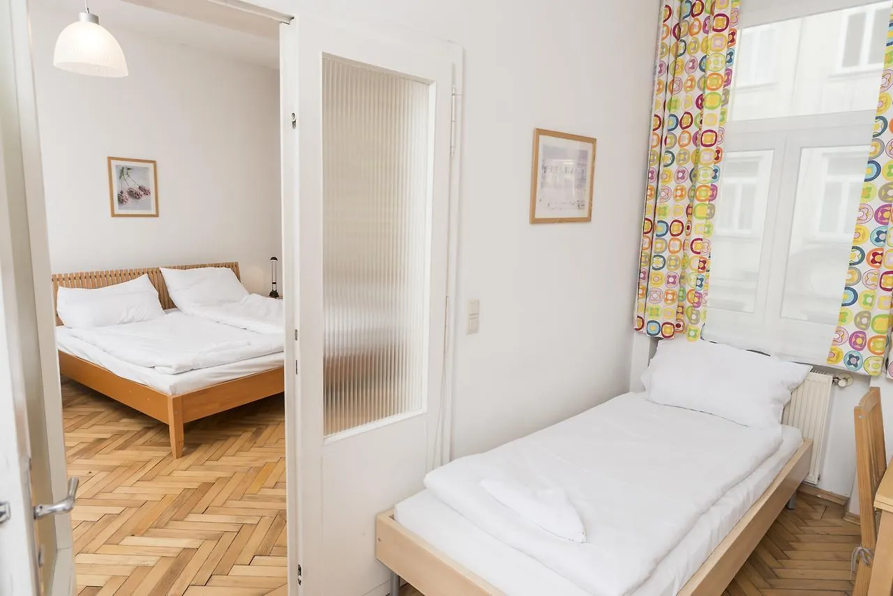 Apartment Six House Basic By Welcome2Vienna Hotel